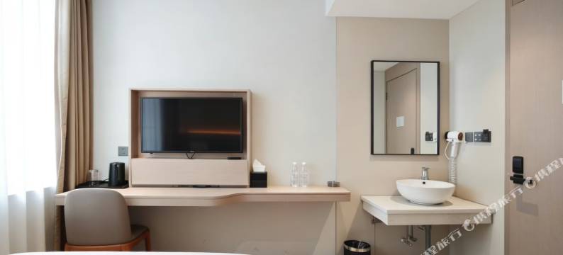 东阳世季酒店(五马塘夜市店)图片