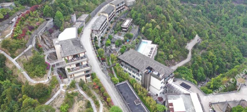 泰顺玉龙山氡泉度假村图片