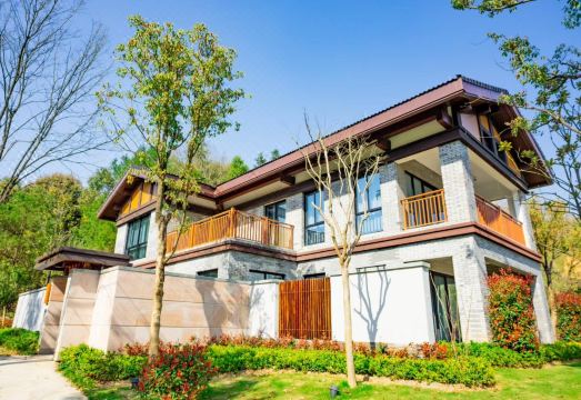 Qiandaohu Xinbo Holiday HotelHotel Overview