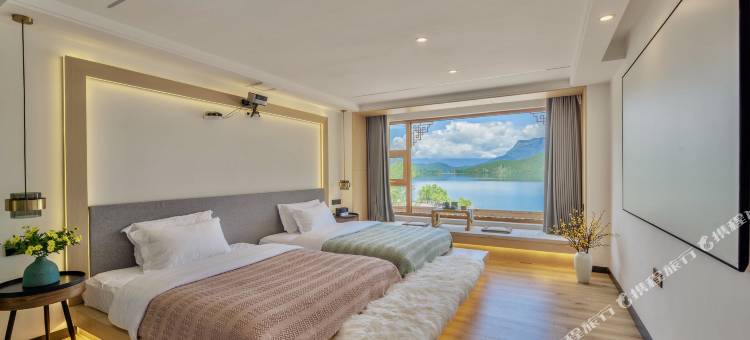 泸沽湖隐竺湖景美宿图片
