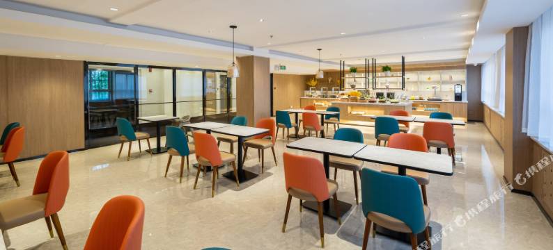 汉庭优佳酒店(济南莱芜信誉楼商城店)图片