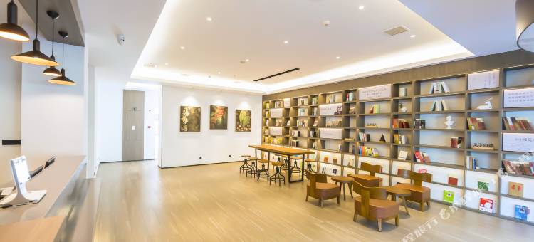 汉庭酒店(郑州银屏路冬青街地铁站店)图片