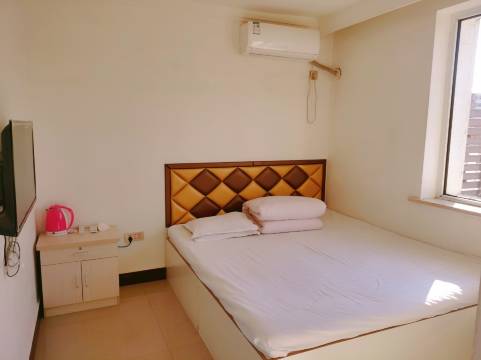 阜新怡馨园旅馆