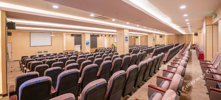 凯里亚德酒店(深圳机场固戍地铁站店)图片