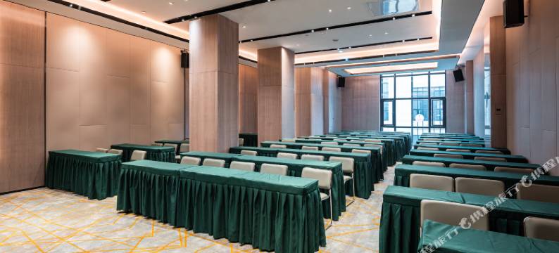 宜尚酒店(长沙湾田国际店)图片