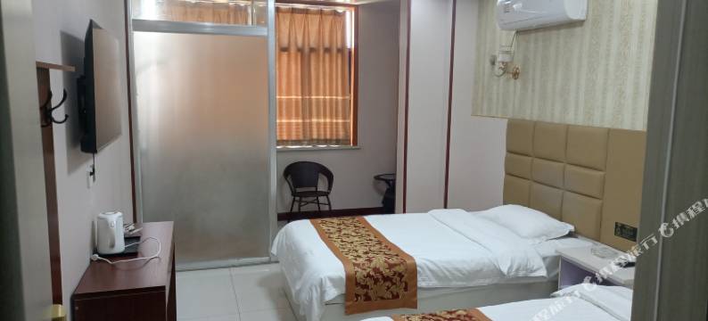 梁山怡馨主题公寓图片