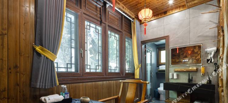 婺源银杏楼·艺术美宿(石城红枫度假区)图片