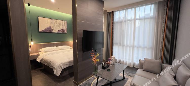 w顷轻奢精品酒店【陇西古莱坞店】图片