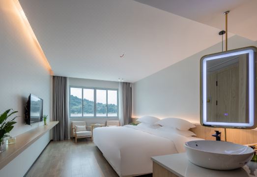 Tianlan Harbour View Hotel Hotel Overview