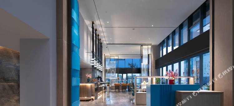 万信至格酒店(武汉天河机场航空总部地铁站店)图片