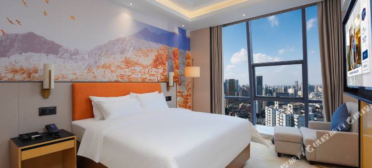 贵阳观山湖希尔顿欢朋酒店图片