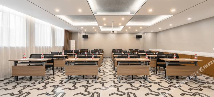 白玉兰酒店(曲阜师范大学店)图片