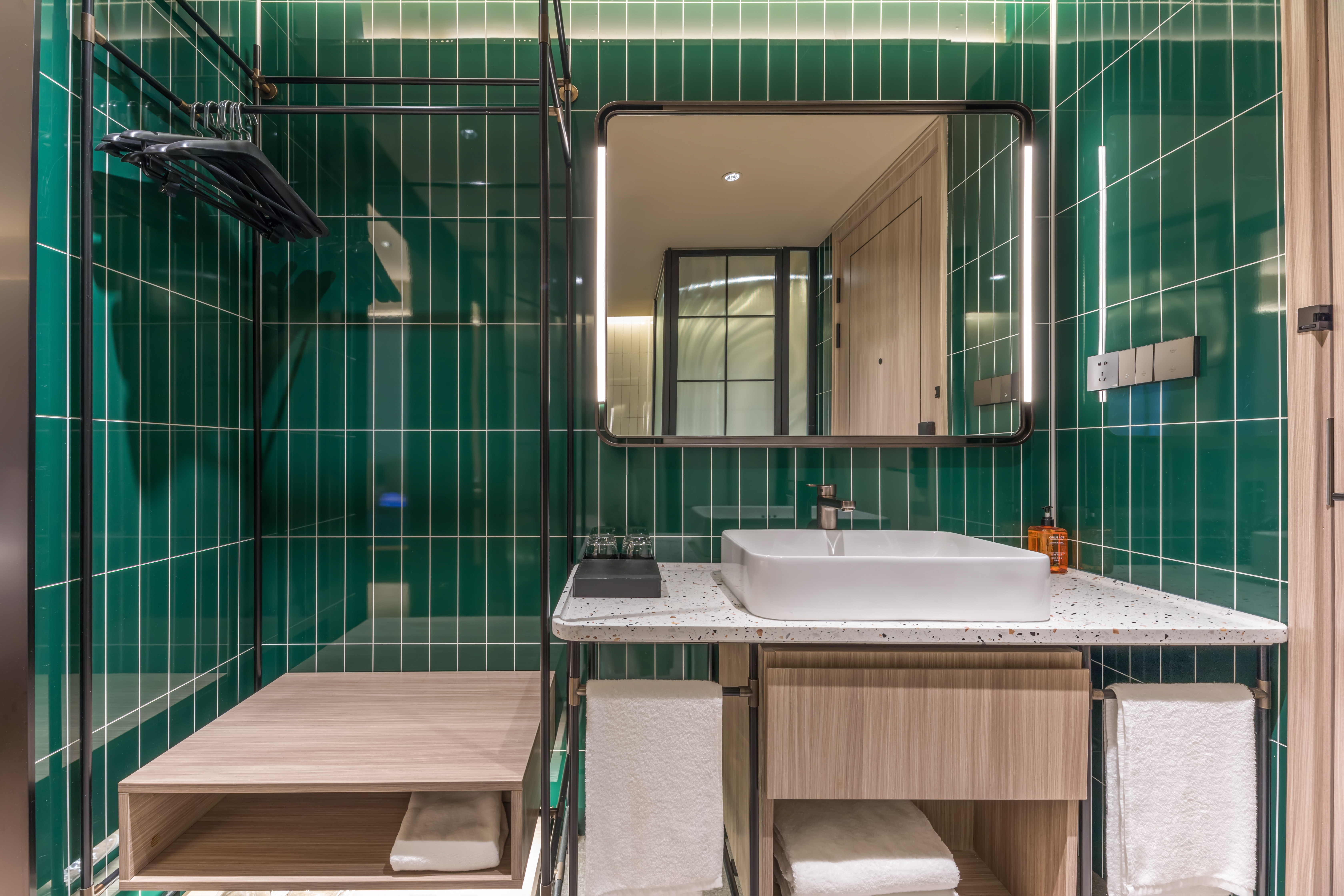 Orange Hotel (Nanjing Lishui University Town Branch)Over view