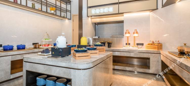 星程酒店(西安高新省体育训练中心店)图片