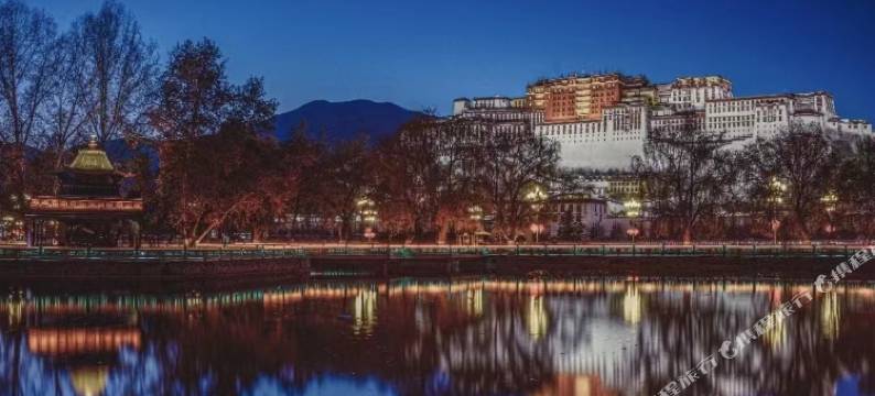 拉萨扎西曲塔风情酒店(布达拉宫八廓街店)图片