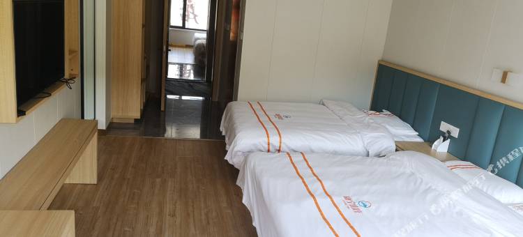 赤峰喀喇沁旗美林镇康宁雅居酒店图片