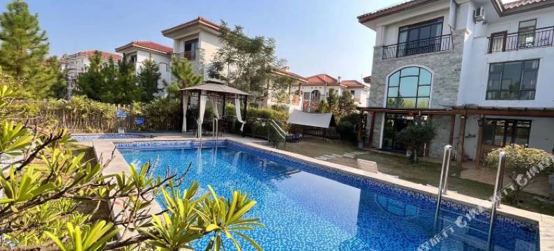 简逸私汤泳池别墅(韶关南华寺店)图片