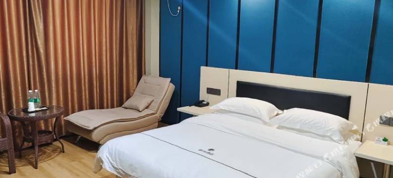 太白锦悦假日酒店图片