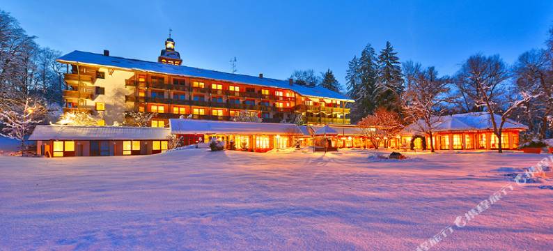 基姆塞耶夫游艇酒店(Yachthotel Chiemsee Gmbh)图片