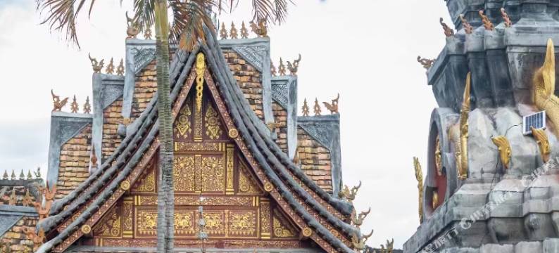 彩仑金湾客栈(西双版纳傣族园泼水广场店)图片