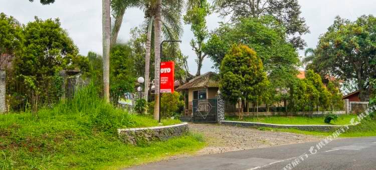 OYO2278奇奇当狩猎度假村(OYO 2278 Cikidang Hunting Resort)图片