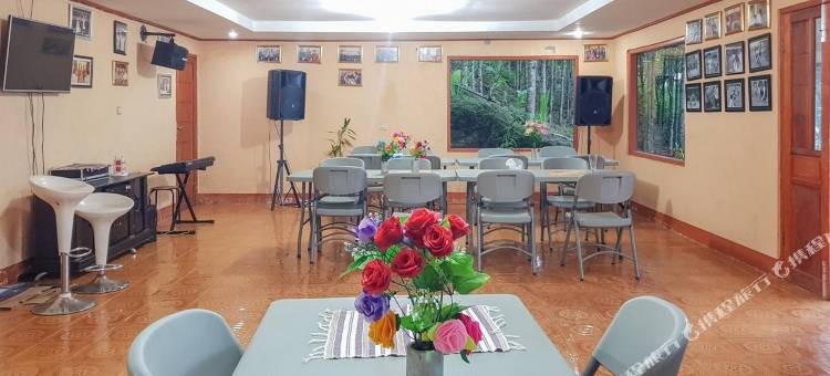 阿拉姆弗洛雷斯别墅 Mbohang Ruteng Mitra RedDoorz(Villa Alam Flores Mbohang Ruteng Mitra RedDoorz)图片