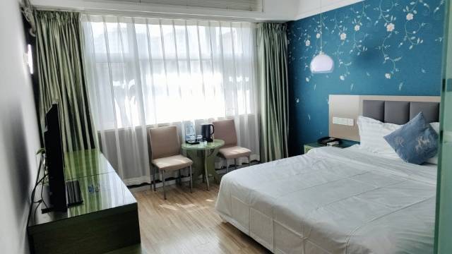 好美酒店(乌鲁木齐医学院店)