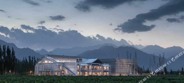 大乐之野·夏多兰酒庄(银川店)图片