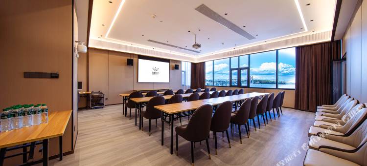 锦顺天华酒店(祥云店)图片