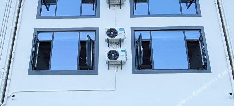 青澜山居民宿(新安江山水画廊店)图片