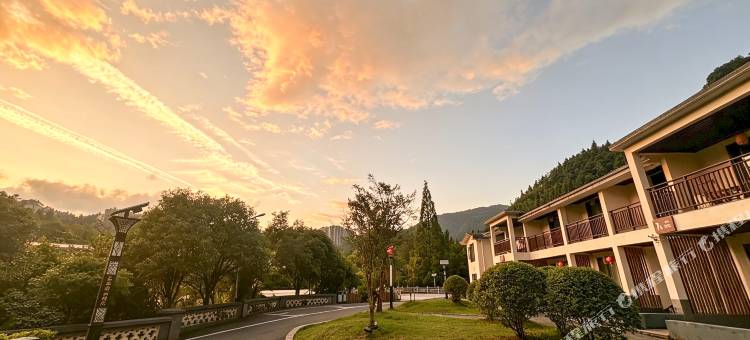 艺龙瑞云酒店(井冈山茨坪景区店)图片