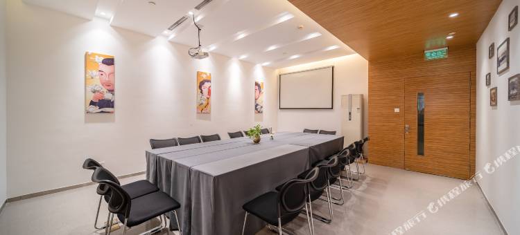 白玉兰酒店(徐州金鹰苏堤路地铁站店)图片