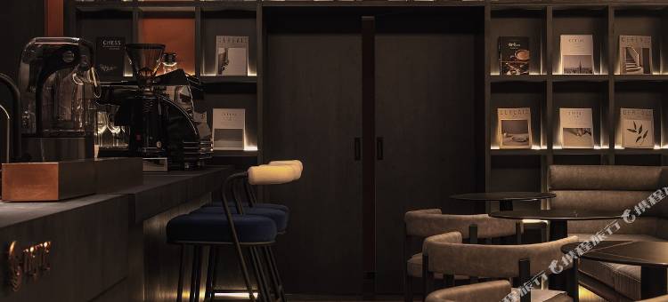 南昌NGNG酒店(红谷滩万达广场卫东地铁站店)图片