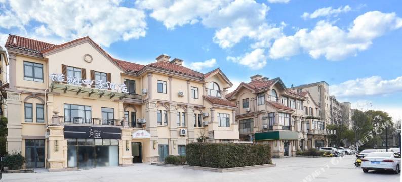 诺润四季酒店(上海海湾大学城店)图片