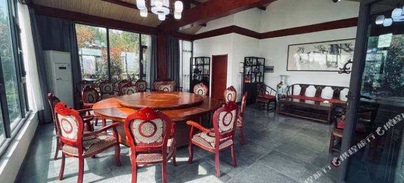 兰陵压油沟麦山民宿图片