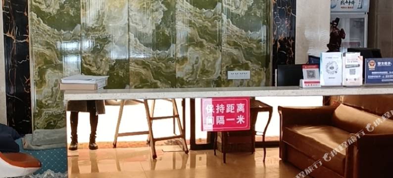 彝良鑫爵商务宾馆图片