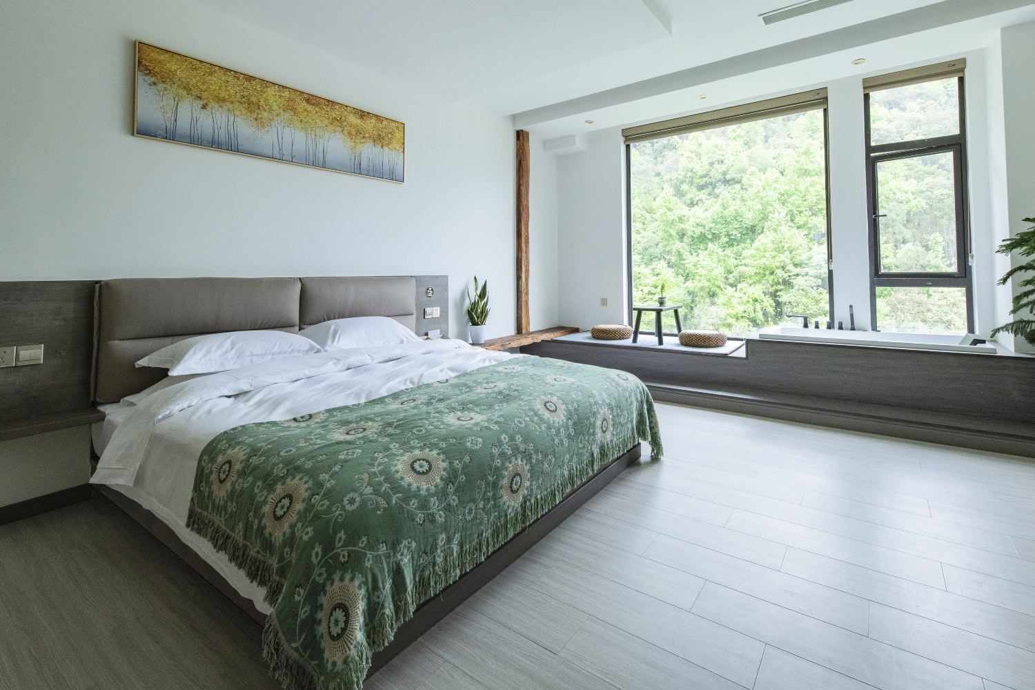 PANAN TONGLU HOTEL Hotel Overview