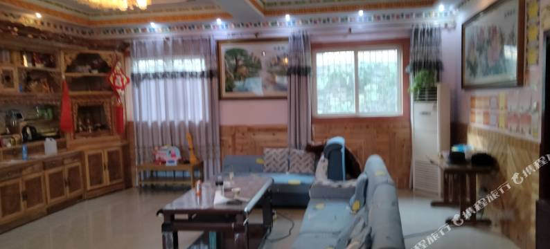 黑水县山水之间住宿图片