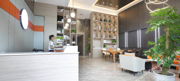 致馨栀子花开酒店(松滋高成大道店)图片