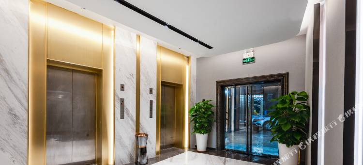 美宿欢漫酒店(宜章汽车总站店)图片