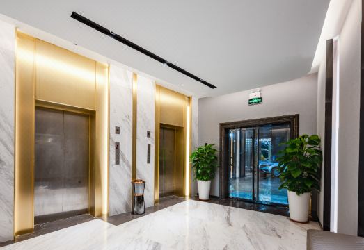 MAISON Hotel (Yizhang Bus Terminal, Yizhang) Hotel Overview