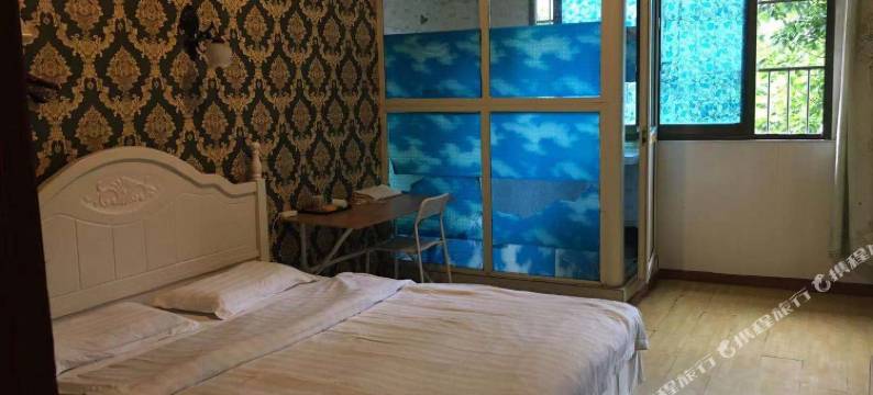 绵阳太政宾馆(绵阳火车站店)图片