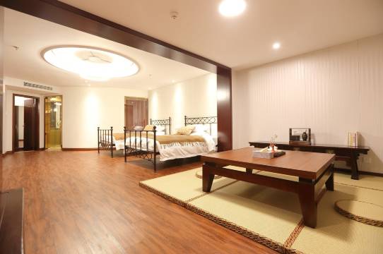 薛燕度假别墅(环山公路分店)