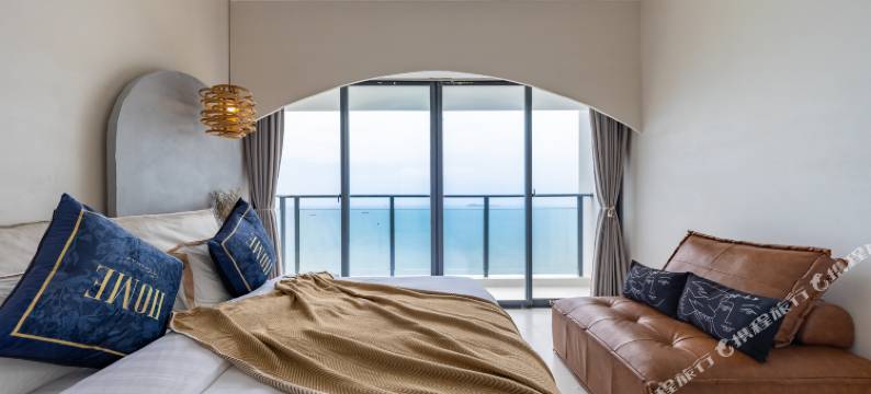 三亚适云间海景设计民宿(椰梦长廊店)图片