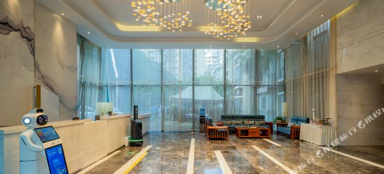 丽呈睿轩酒店(凯里市区万达广场店)图片