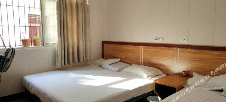 麻城蓝天快捷宾馆图片