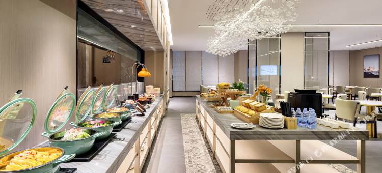 重庆汽博奥特莱斯亚朵酒店图片