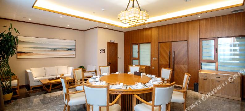 卓远温泉酒店图片