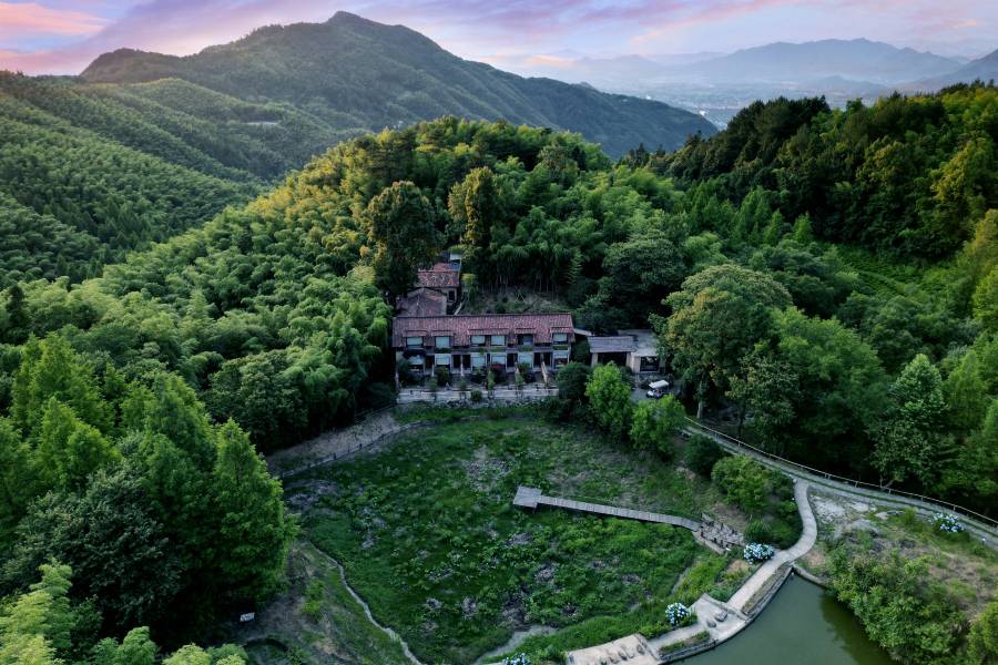 東籬下悠然山居民宿(九華山上店)