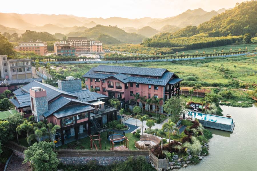 宏華酒店(雲逸·山水澗)